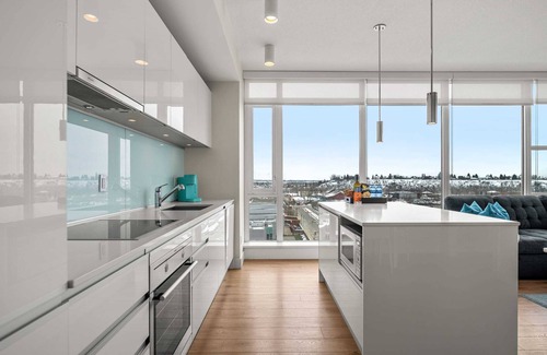 Victoria Park Apartamento | FREE Banff Pass, Parking, Wine! PRIME DT Location!