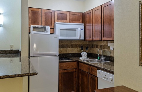 Harrisburg - Hershey Apartamento | Desayuno gratis. Piscina interior. Gimnasio. ¡Viaje rápido a Hersheypark!