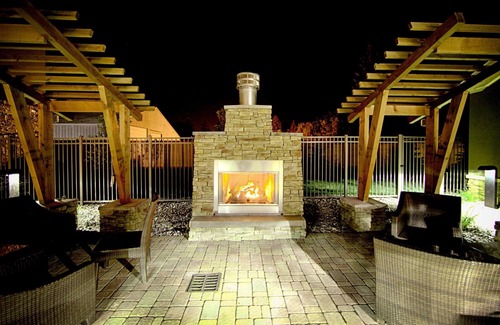 Minot Apartamento | Desayuno gratis. Piscina y jacuzzi. Gimnasio. ¡Ideal para viajeros de negocios!