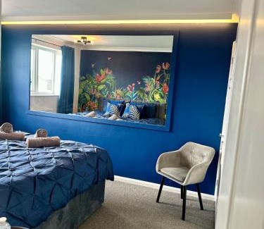 Bedford Casa | Free Parking 11 Guests Family&Contractors Bedford