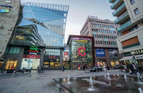 Palace District Apartamento | Free Parking -Corvin Palace Residence-3BDRM,6ppl,Wifi,AC