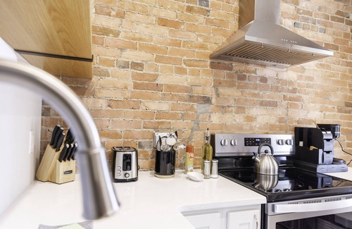 Short North Apartamento | Free Parking | King Bed