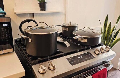 Cabbagetown Apartamento | Free Wi-Fi, Parking, No Pet Fee, by Eastside Beltline Trail, Krog St Market