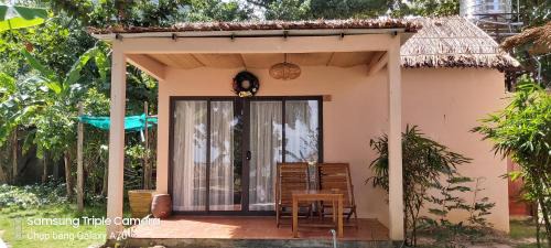 Ham Ninh Casa | Freedom Beach Resort