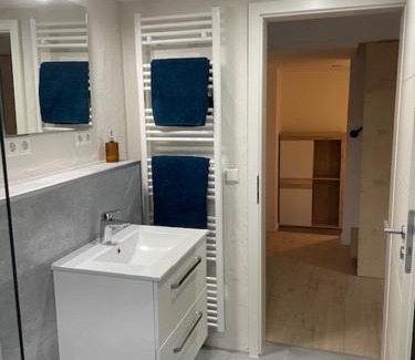 Hassloch Apartamento | FREIGEIST ZeitRaum