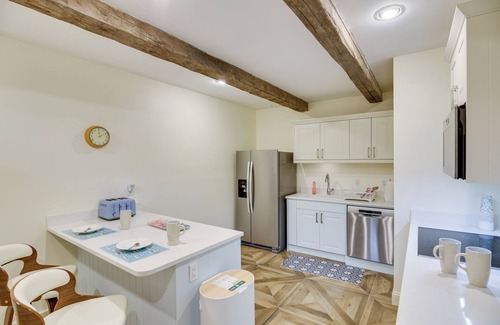 Stonington Casa | French Château Near Beaches, Mystic & Casinos!