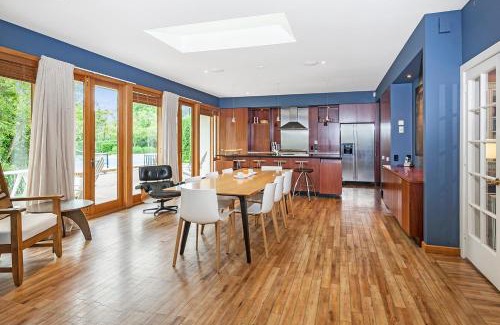 Ilam Casa | French City Mansion - Christchurch Luxury Home