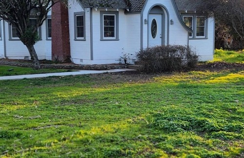 Rio Linda Cabaña | Cozy, clean Country Cottage