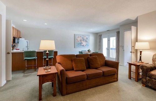 French Lick Villa | French Lick 1 BR w/ Full Kitchen, Outdoor Terrace & Free Parking!