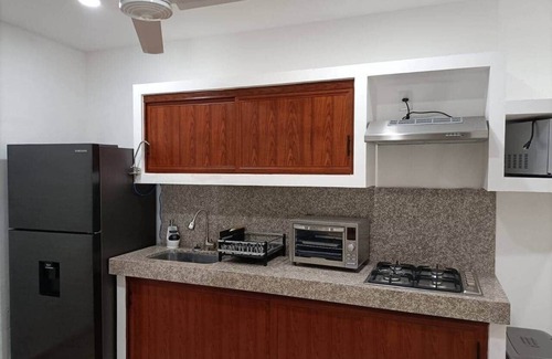 Boca de Tomatlán Casa | Oceanfront 9BR Up to 40 pax