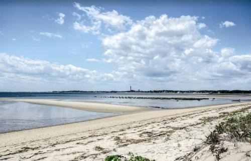 North Truro Apartamento | Fresh and Crisp Pet Friendly Studio