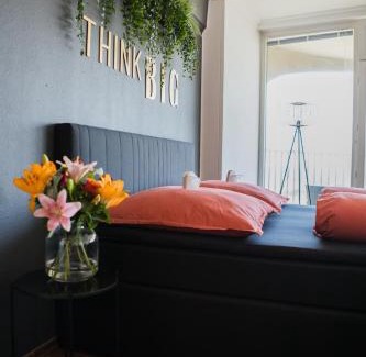Antonsviertel Apartamento | Fresh apartment - 20th floor - Netflix - Center