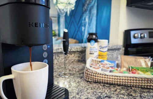 Beverly Apartamento | Fresh Design-Walk to Salem-Food-Train Station