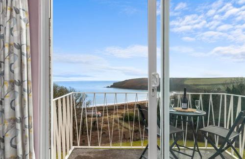 Pembroke Apartamento | Freshwater Bay - Sea View Apartment