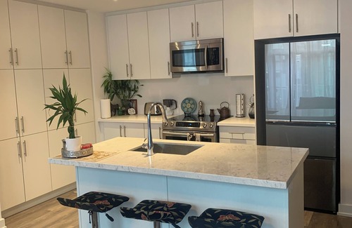 Innisfil Condominio | Friday harbour Aquarius 2 bedroom Condo Lake Simcoe