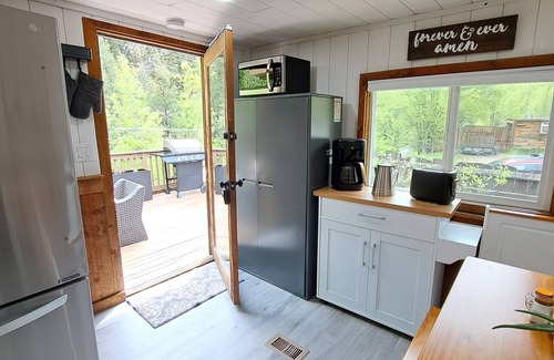 Downieville-Lawson-Dumont Casa | Friends Mountains cabin/Near I-70/River View/RAFTING/ATV ROUTES.