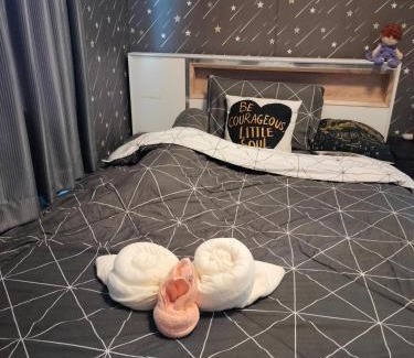 Khlong Song Ton Nun Complejo | Friend's House