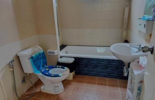 Khlong Song Ton Nun Complejo | Friend's House