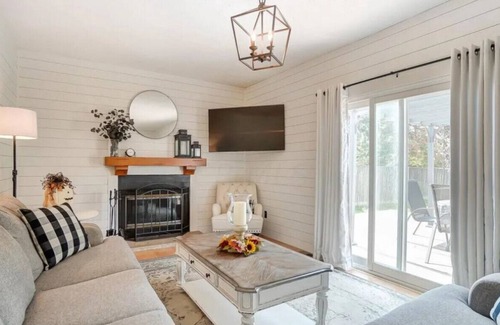 Powell Casa | Friends & Family Columbus 5BR 3BA Home, Near Zoo and OSU