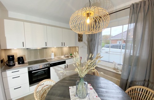 Neßmersiel Apartamento | Friesenbude Neßmersiel Renov. EG Wohnung mit Garten & Terrasse Inkl. Bettwäsche