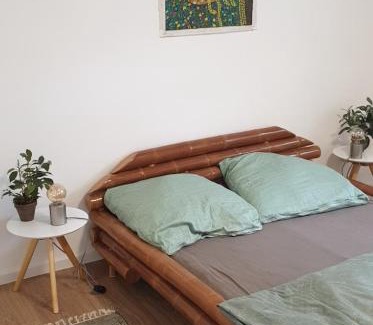 Neustadt an der Aisch Apartamento | Frisch renoviert mit Dachterrasse - Genieße Ruhe und Grün nahe Neustadt Aisch