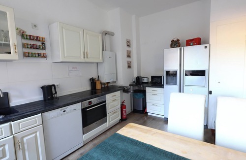 Siegburg Apartamento | Frische Renovierte 3-zimmer-wohnung / 10min vom ICE