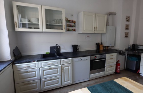 Siegburg Apartamento | Frische Renovierte 3-zimmer-wohnung / 10min vom ICE