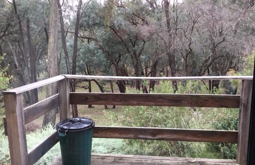 Mountain Bay Cabaña | Frogsong Strawbale Cottage ROJO