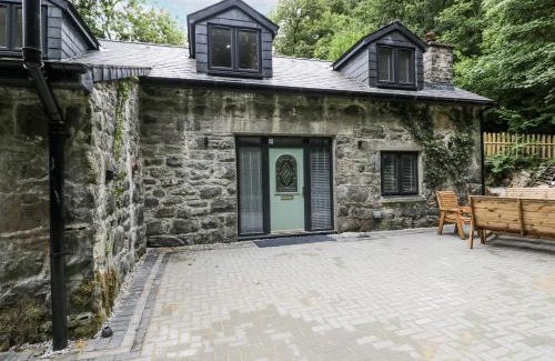 Dolgellau Casa | Frongoch Old Power House