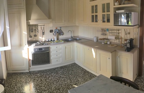 Bogliasco Apartamento | Frente al mar Casa con encanto. Jardín privado y barbacoa