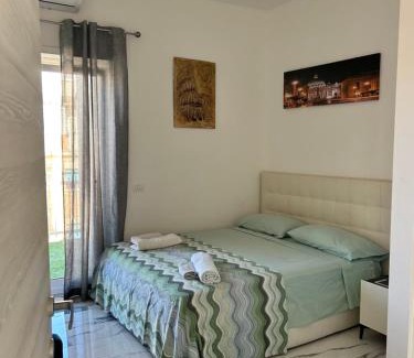 Quartiere XXXIII Lido di Ostia Ponente Apartamento | FRONT SEA LUXURY