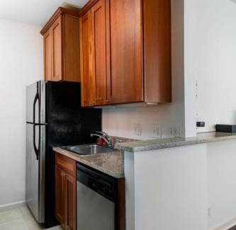 Central West End Apartamento | FRONTDESK Bright Warm 1 BR Apt by Forest Park