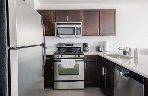 East Hyde Park Apartamento | FRONTDESK Debonair Studio Apt with City View