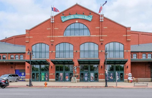 Butchertown Apartamento | FRONTDESK Main & Clay Apts Louisville