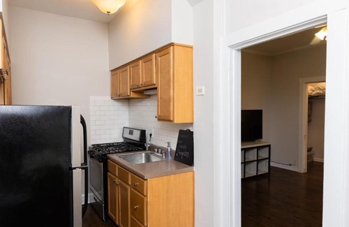 Hyde Park Apartamento | FRONTDESK Open Studio Apt near Promontory Point