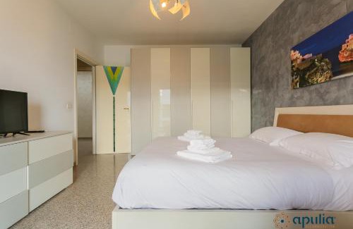 Municipio 3 Apartamento | Fronte Mare by Apulia Accommodation