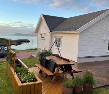 Straumsjoen Casa | Frugga Feriehus og leilighet