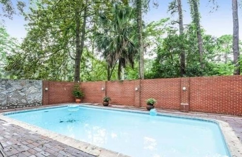Tallahassee Casa | FSU midcentury unique home