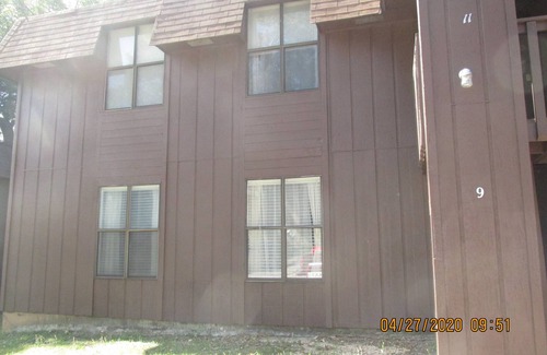 Daleville Apartamento | Pie. Rucker viviendo este es un gran lugar para venir y relajarse con amigos y familiares.