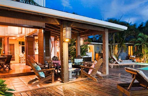 Roatan Villa | Fuego Del Mar: Villa frente al mar de lujo en estado privado.