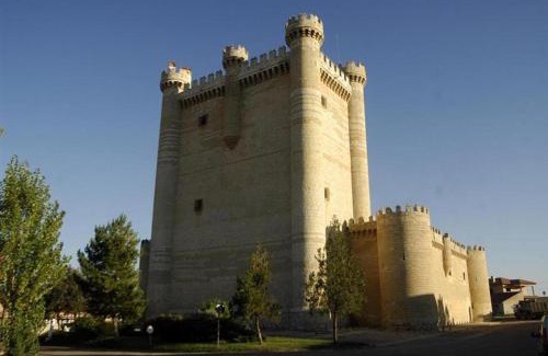 Fuensaldana Apartamento | Fuensaldaña Turística