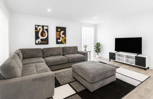 Sunset Park Casa | Fullerton Beachside Escape