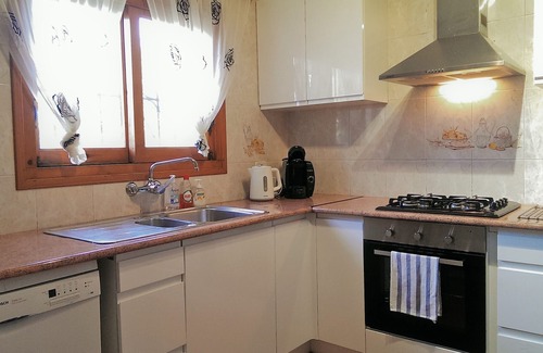 Costa Nova Villa | Villa con aire acondicionado y piscina climatizada en grandes jardines paisajísticos