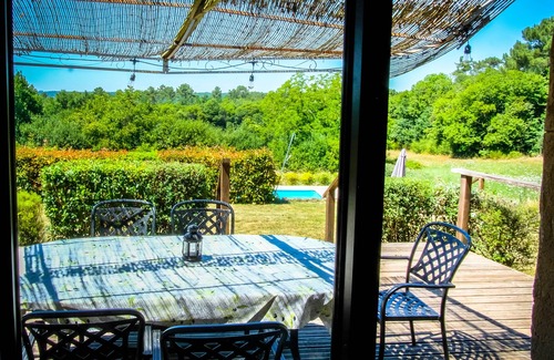 Saint-Front-sur-Lemance Casa | La Charnière traditional Stone House private pool set in rural location
