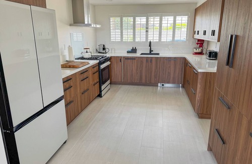 Rancho Palmeras Casa | Fully Renovated Mid-Century Getaway