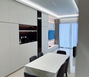 Maluri Apartamento | Fully Smart Condo in Sunway Velocity2 Kuala Lumpur