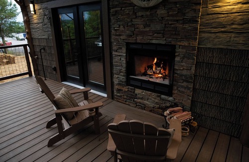 Sevierville Cabina | 🌱World's First Interactive Treehouse Resort! Tree-mendous Fun! 🌳