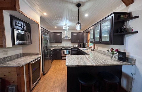 My Mountain Cabina | Fun Times, Hot Tub, Fire Pit, Gazebo, Pet Friendly