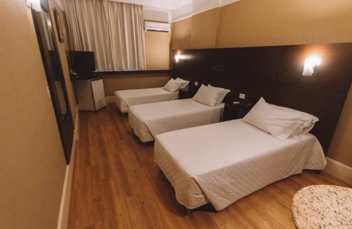 Republica Hotel | Functional 6-Bed Twin Room in the Heart of São Paulo, Great for Work or Leisure