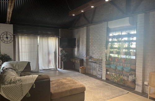 Congarinni North Cabaña | Funky Space With all you Need!